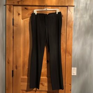 Women’s Size 8 Gap straight leg pants never worn!